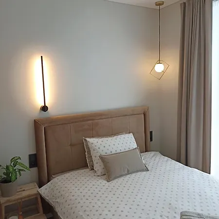 With An Impressive Terrace On The Roof Of The House - Private Free Car Parking * Wilno