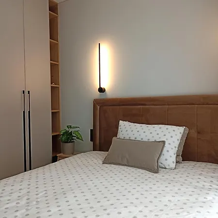 With An Impressive Terrace On The Roof Of The House - Private Free Car Parking * Wilno
