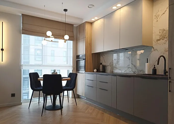 Apartman With An Impressive Terrace On The Roof Of The House *